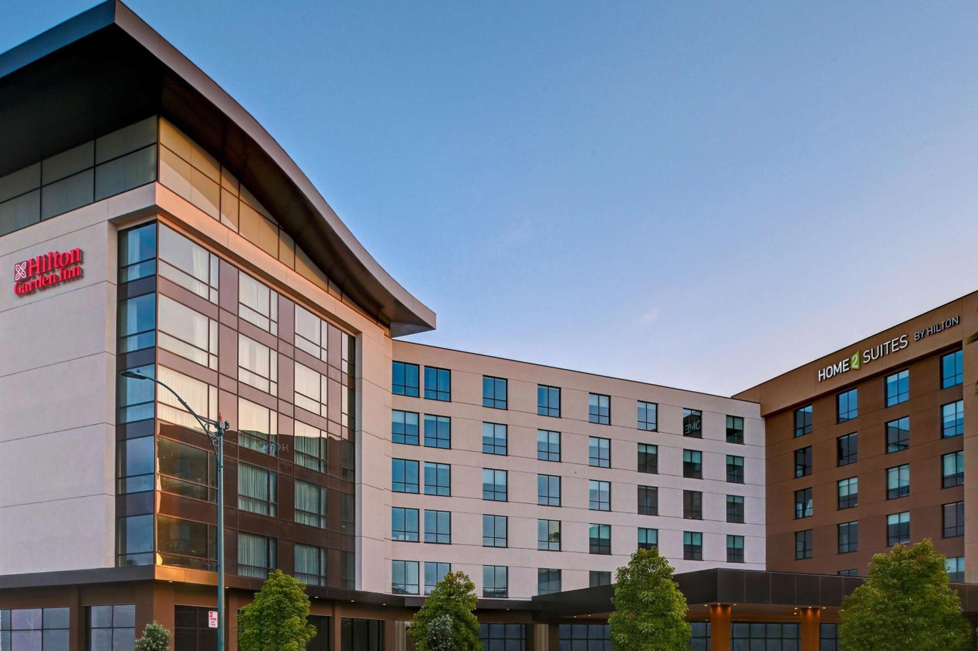 Hilton Garden Inn Anaheim Resort Exterior foto